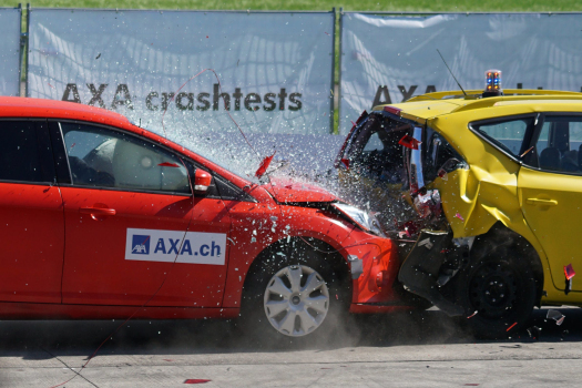 crash-test-collision-60-km-h-distraction-163016.jpg
